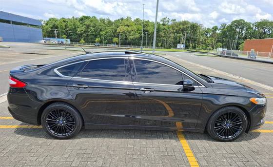 FORD FUSION 2.0 TITANIUM AWD 16V GASOLINA 4P AUTOMÁTICO FORD FUSION 2.0 TITANIUM AWD 16V GASOLINA 4P AUTOMÁTICO